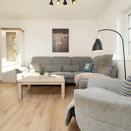 Am Feldweg 8 Heringsmoewe *